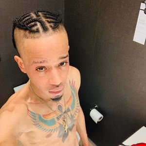 Meet your Posher, Howard